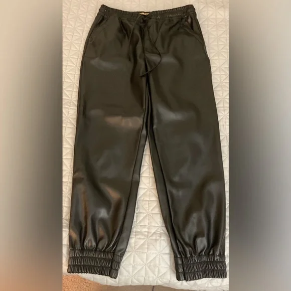 DOLLHOUSE Black Poly LEATHER-Look Pants Size Medium Stretch Waistband 28”W Sexy! - Picture 5 of 7